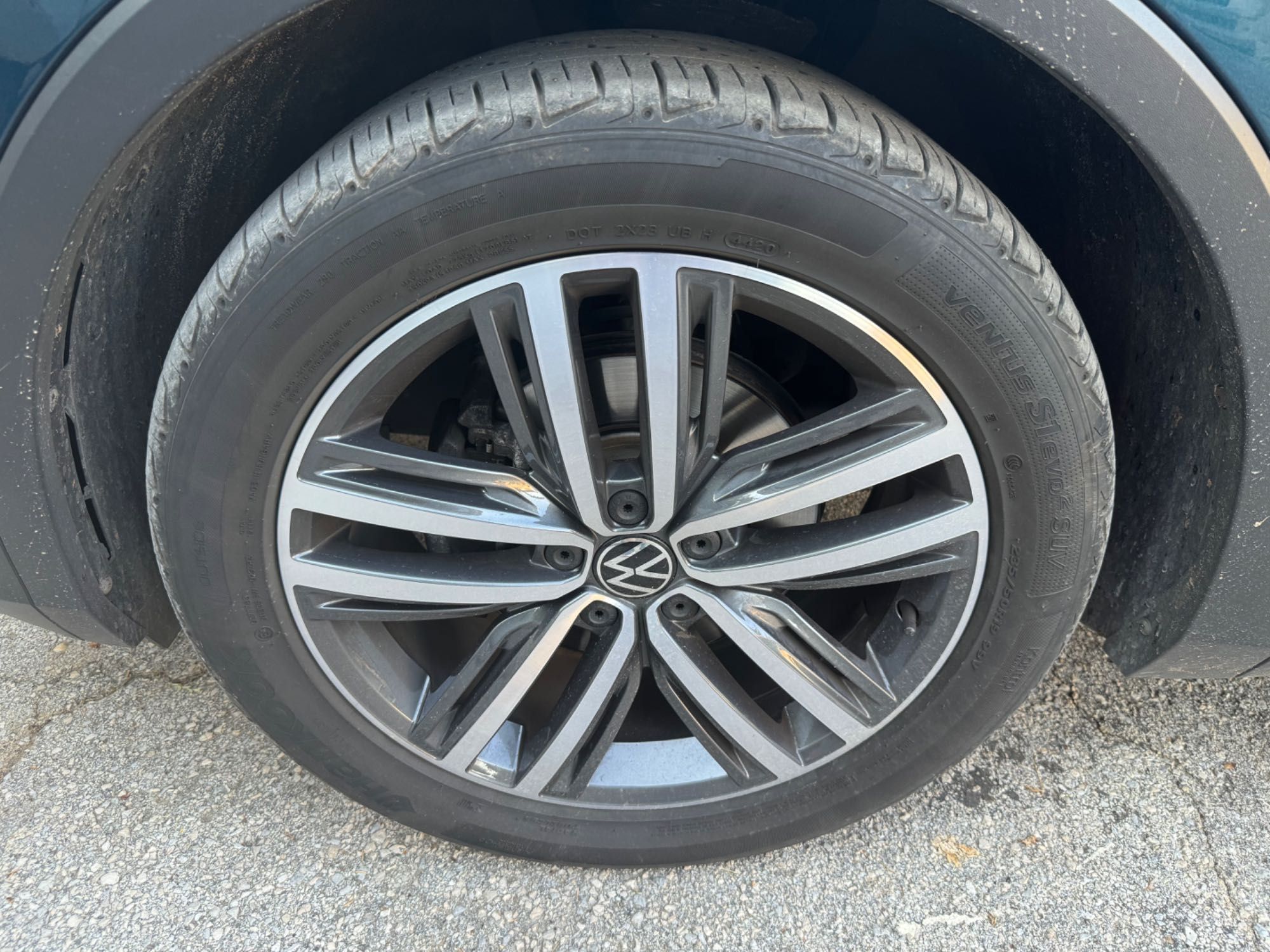 235/50R19 Гуми употребявани Hankook SUV