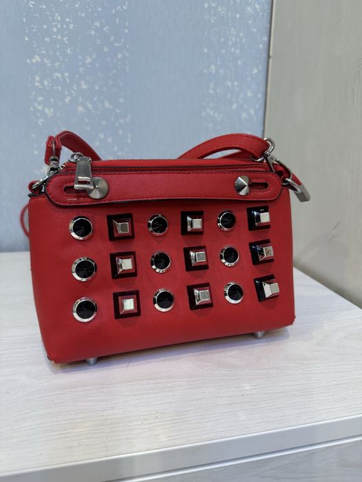 Продаю сумки в хорошем состоянии