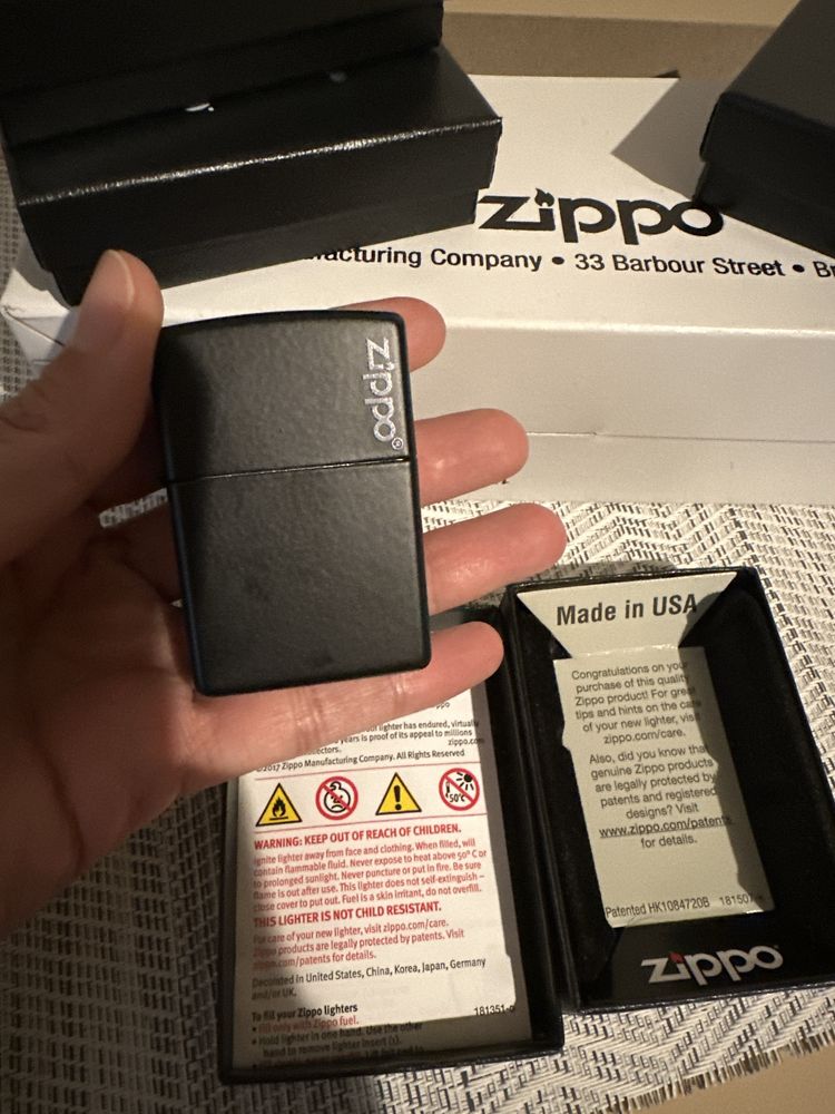 Produs nou.    Zippo bricheta produs original USA