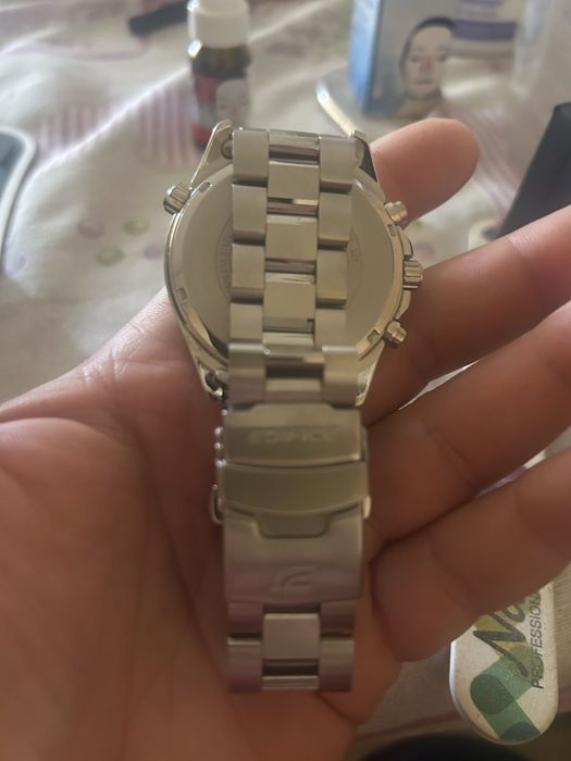 Часовник Casio Edifice