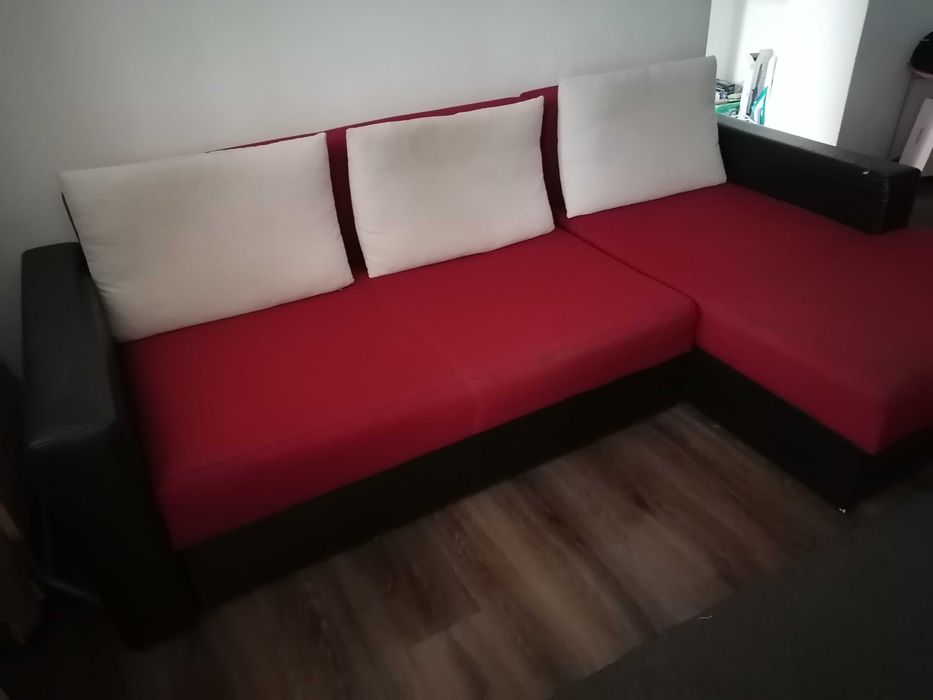 Vând canapea extensibila