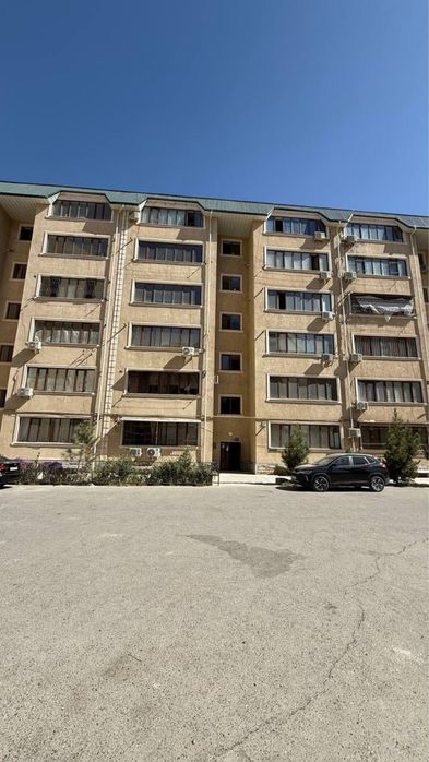 Продается 2 ком. Квартира площадью 55 кв.м. По ул. Рудаки ор. Караван