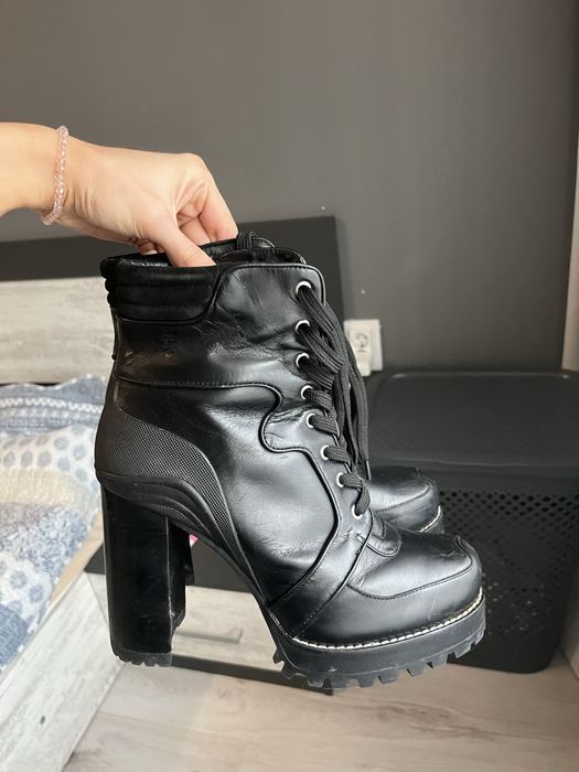Боти от естествена кожа Zara