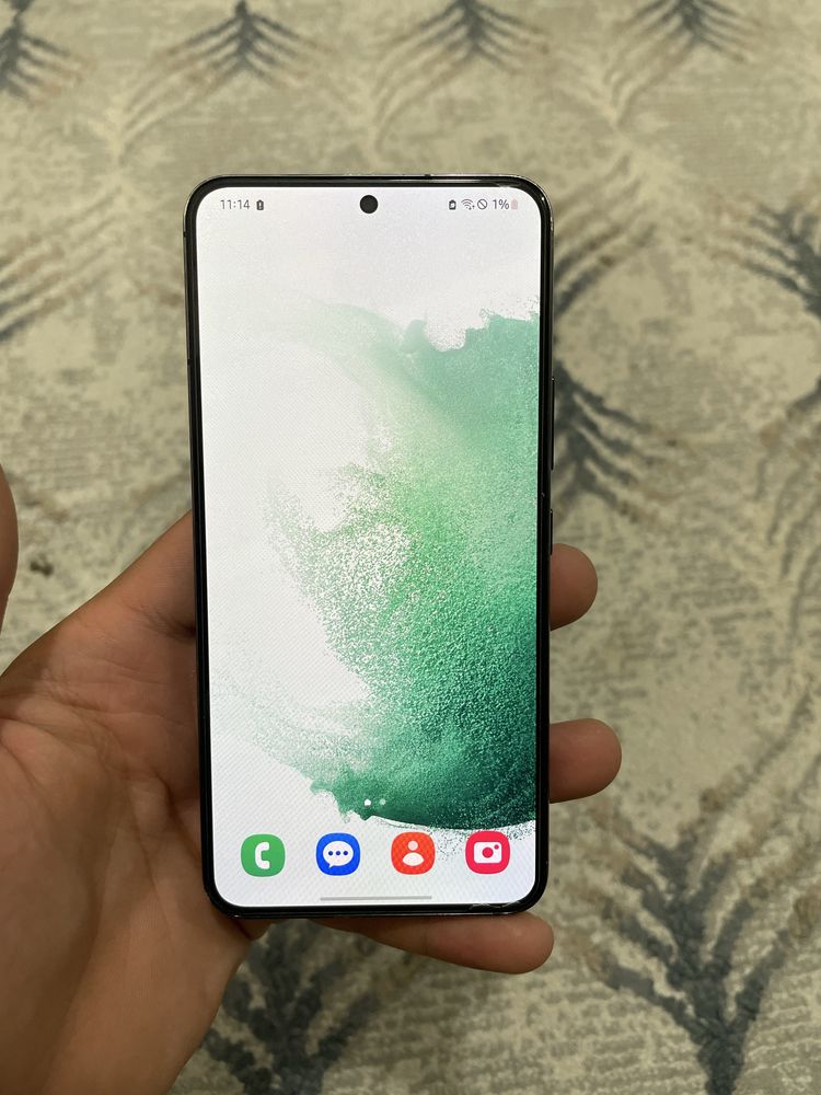 Samsung S22 sotiladi srochna