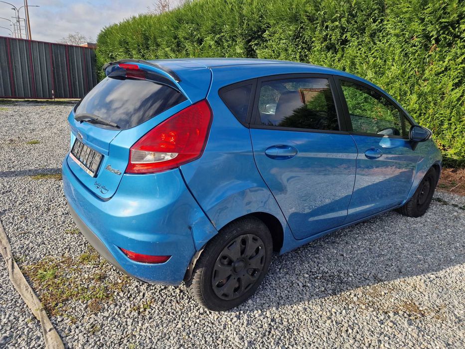 Ford Fiesta Titanium 1.6tdci euro5 2011