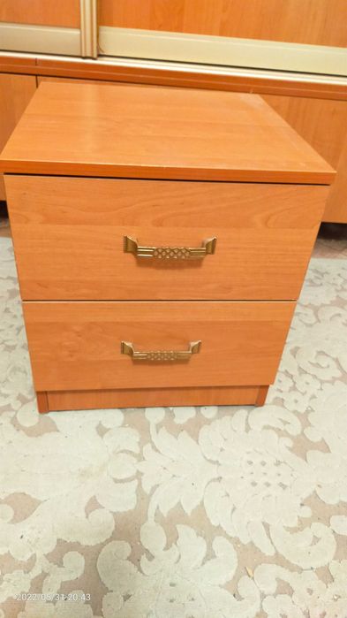 тумба прикроватная