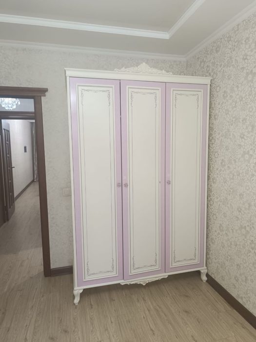 Продаю Шкаф срочно!