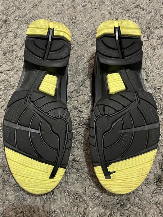 Bocanci Uvex pentru muncă