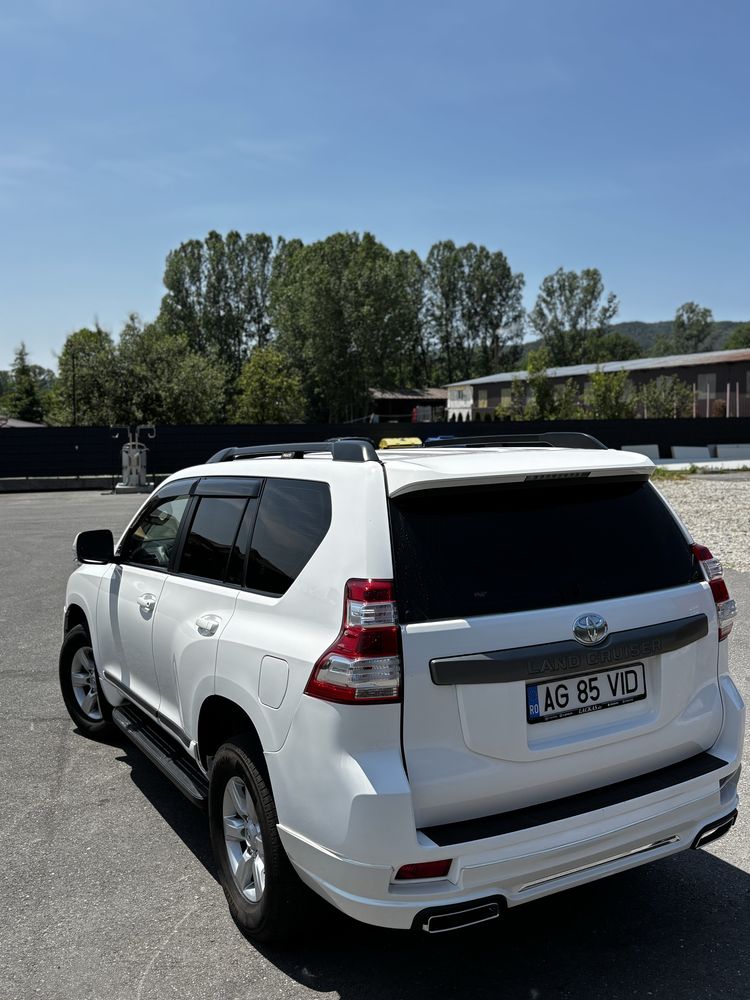 Toyota land cruiser