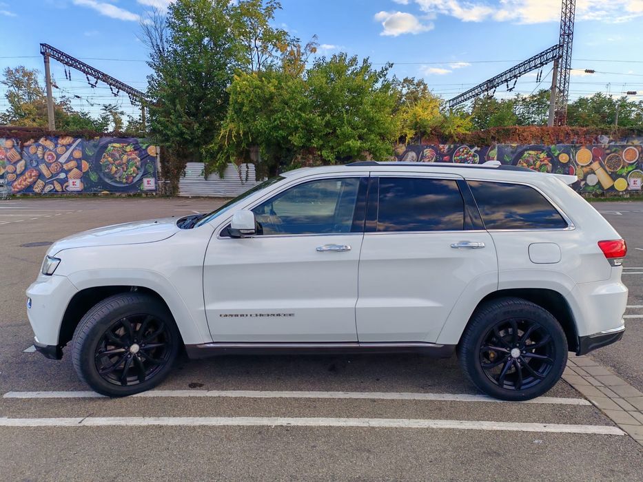 JEEP GRAND CHEROKEE 3.0 diesel 250 cp unic propietar in tara.