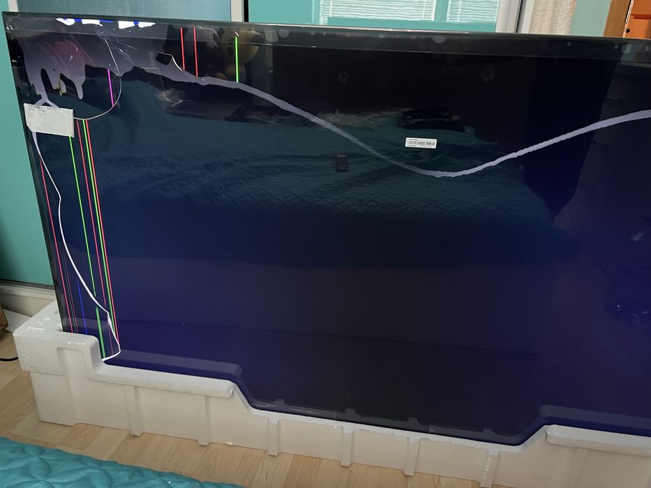 Телевизор TCL 65c805 ЗА ЧАСТИ!