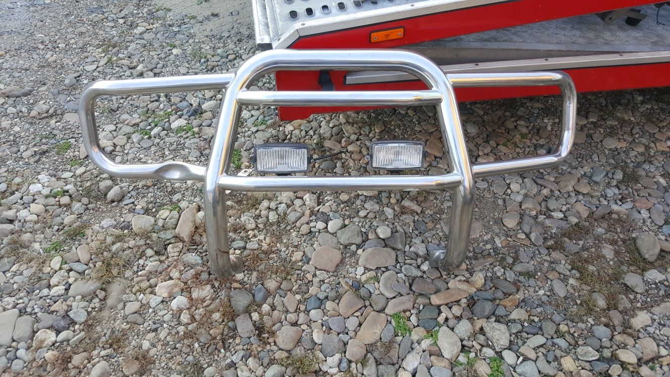 Bull bar Daihatsu Feroza sau alte modele