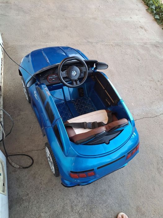 Машина детская состояние хорошее продажа срочно