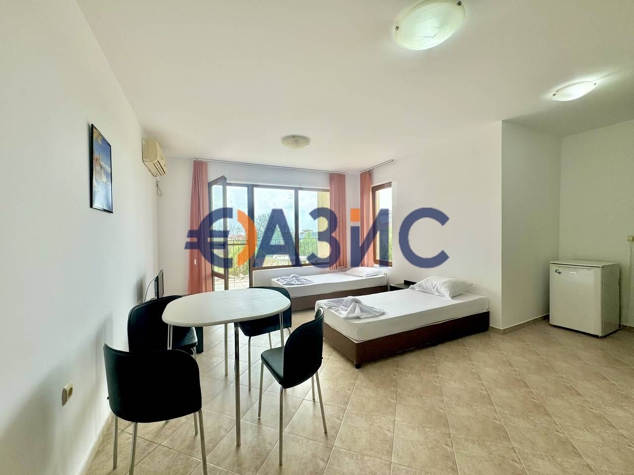 Продава се Двустаен апартамент в с. Кошарица, Област Бургас - 74 кв.м за 952 €/кв.м - Снимка #5