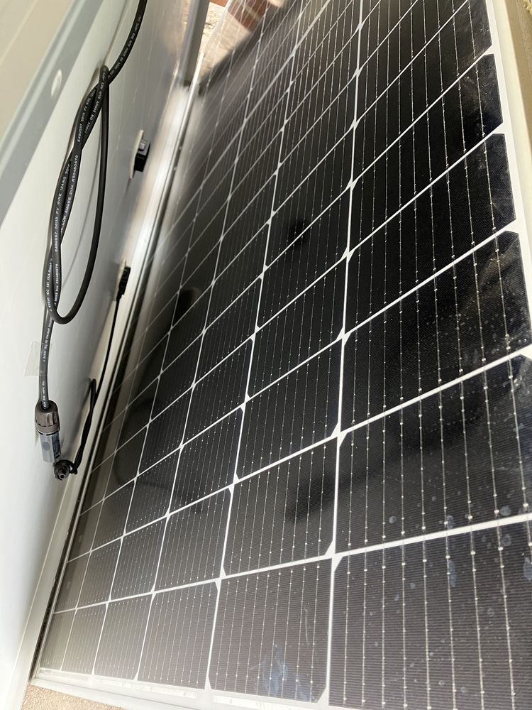 Panou solar fotovoltaic monocristalin Canadian Solar HiKu CS3L 375 W