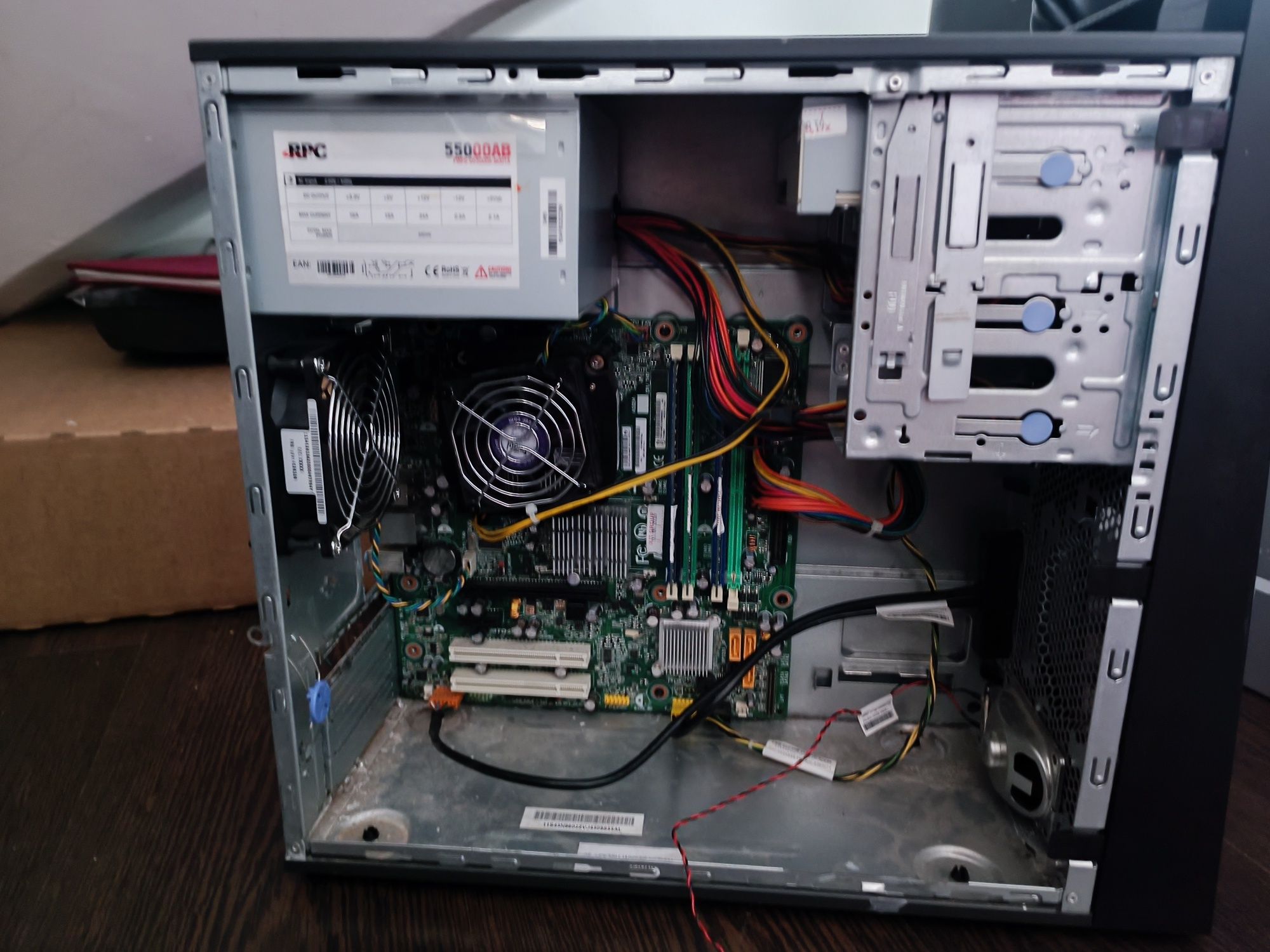 Pc decent cu Intel vpro+ un procesor cadou