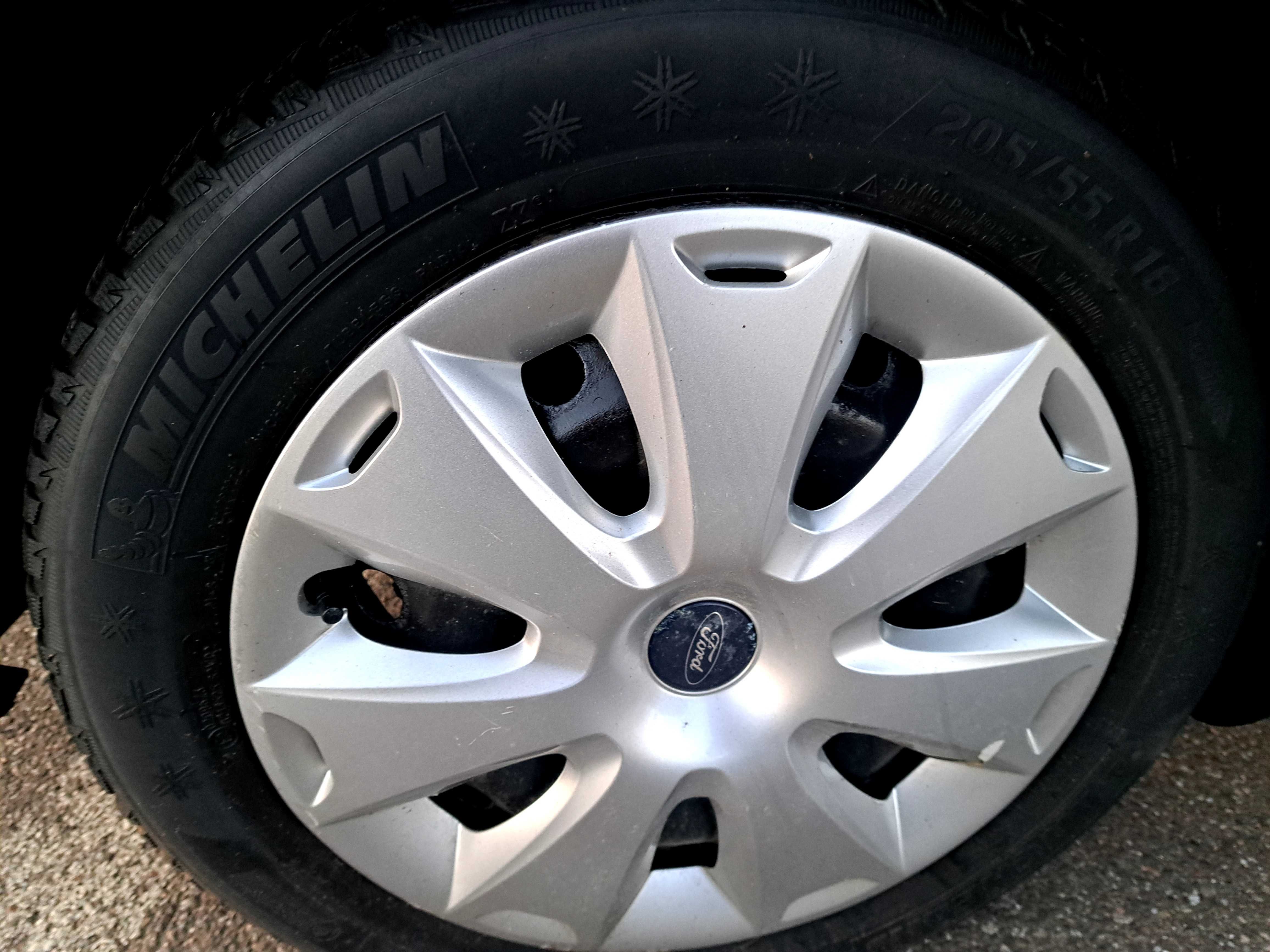 Jante Ford focus 16 cu cauciucuri de iarna michelin