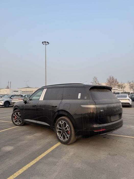 В наличии новый Lynk&Co 900 1.5T Ultra