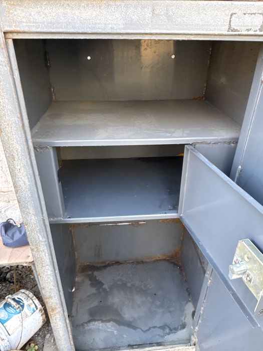 Большой Сейф стальной толщина 5 мм