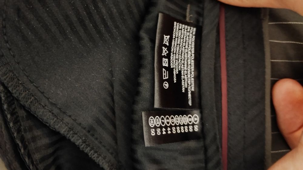 Costum gri mărimea 50