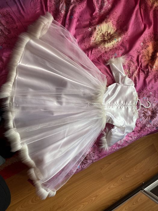 rochita de fetite pentru ocazii speciale