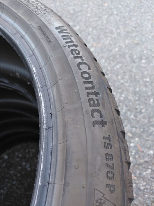 245/40/19" Continental 4бр.гуми