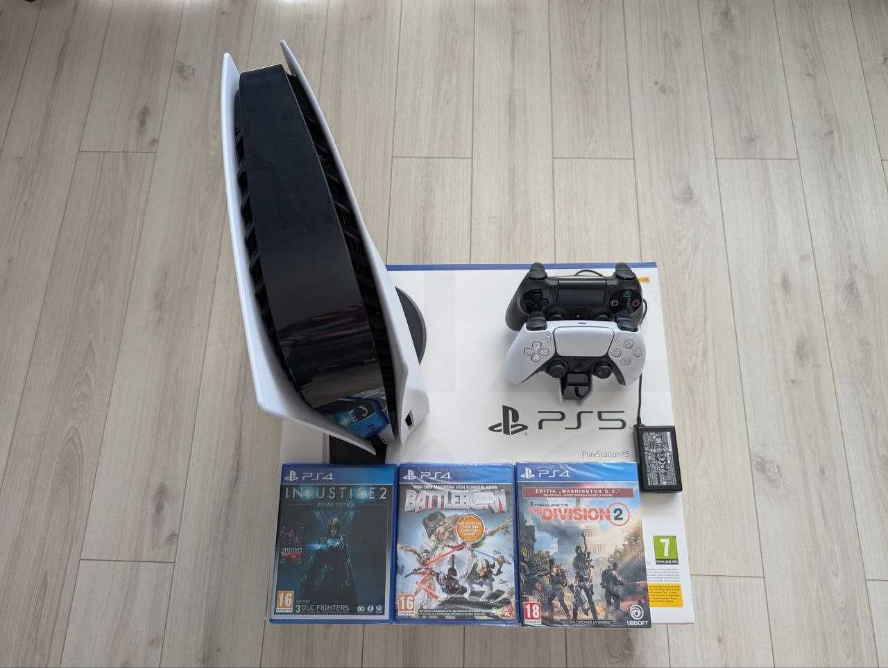 PlayStation 5 (PS5) Digital + Disk variant (8K) 1TB SSD + accessories