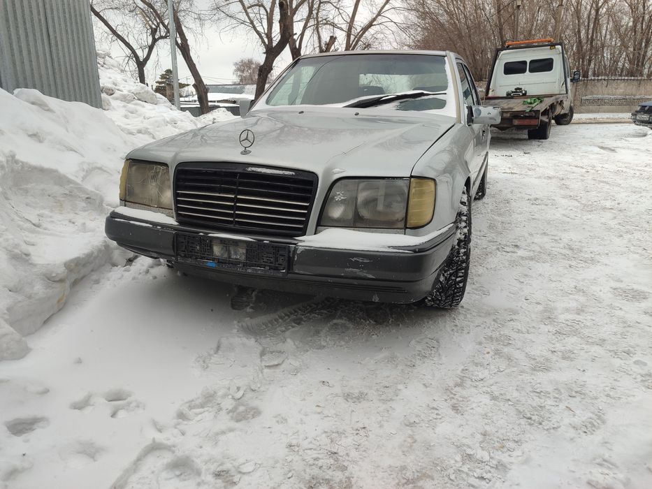 МЕРСЕДЕС W124 по запчастям продаётся