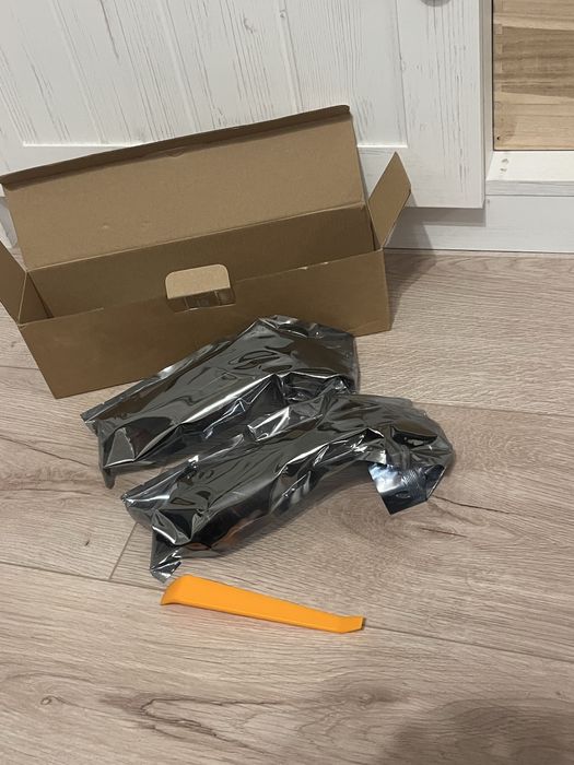 Продавам нови бягащи мигачи за BMW f-серия