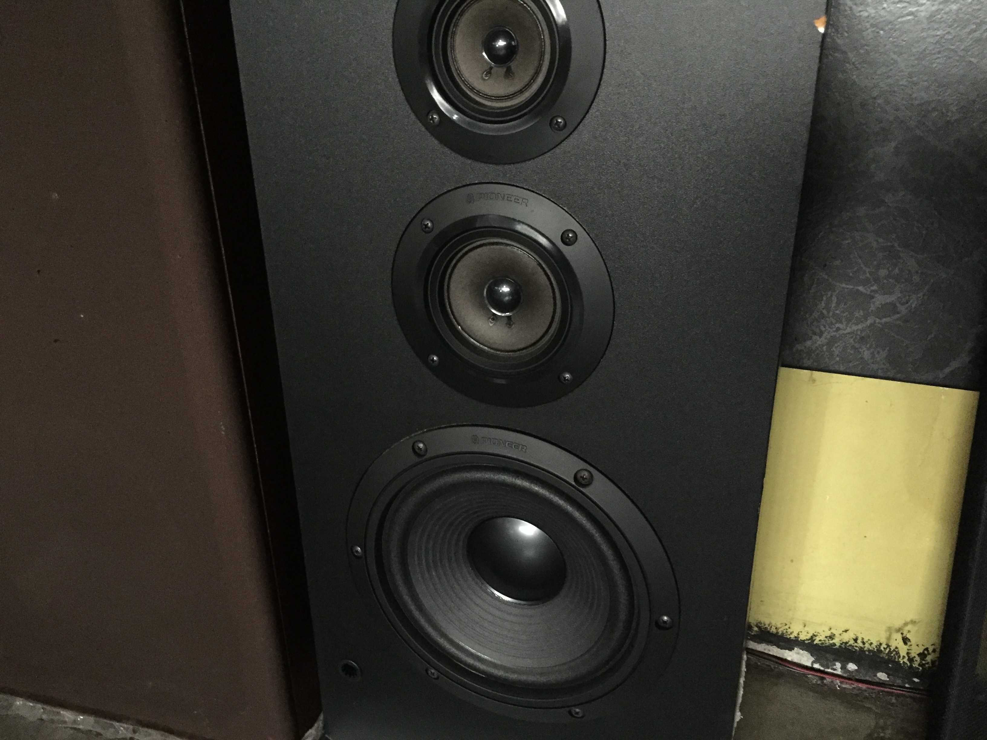 Тонколони PIONEER CS-790,8''инча,трилентови