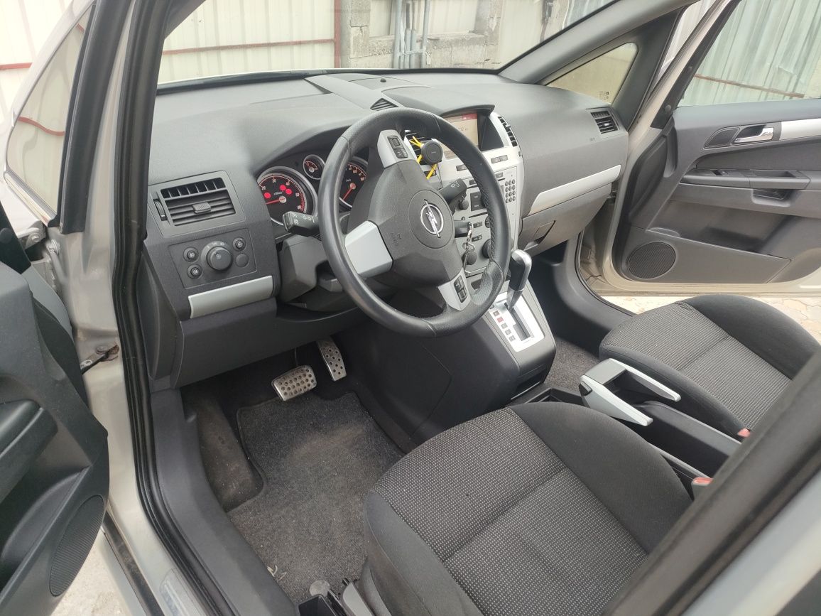 De vânzare Opel Zafira