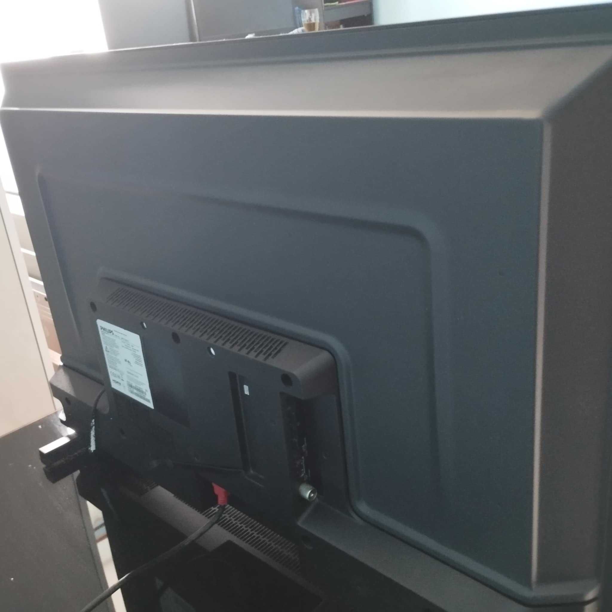 Телевизор Philips 32PHT4203/12,  32"
