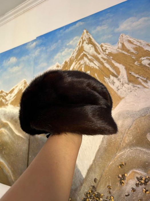 Продам норковую шапку