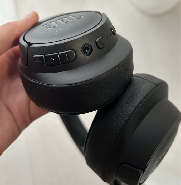 Casti JBL bluethooth