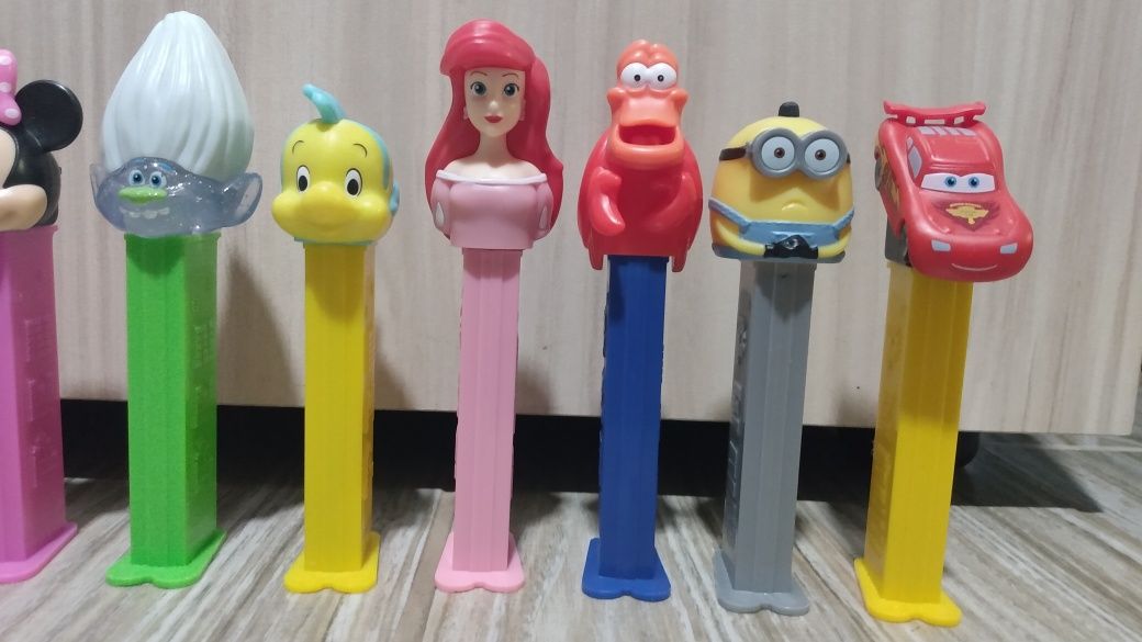 18 бр.Кутийки от бонбони Pez /Пез