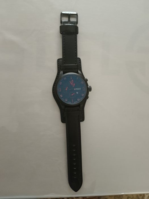 Curren M 8225 идеал холатда