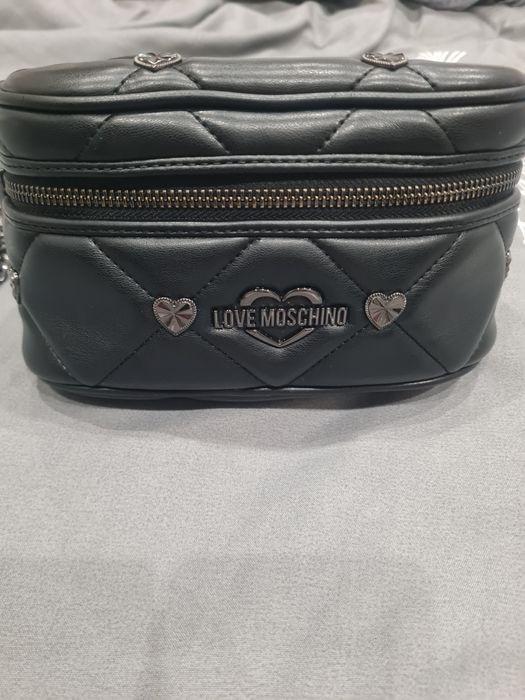 Дамска чанта LOVE MOSCHINO