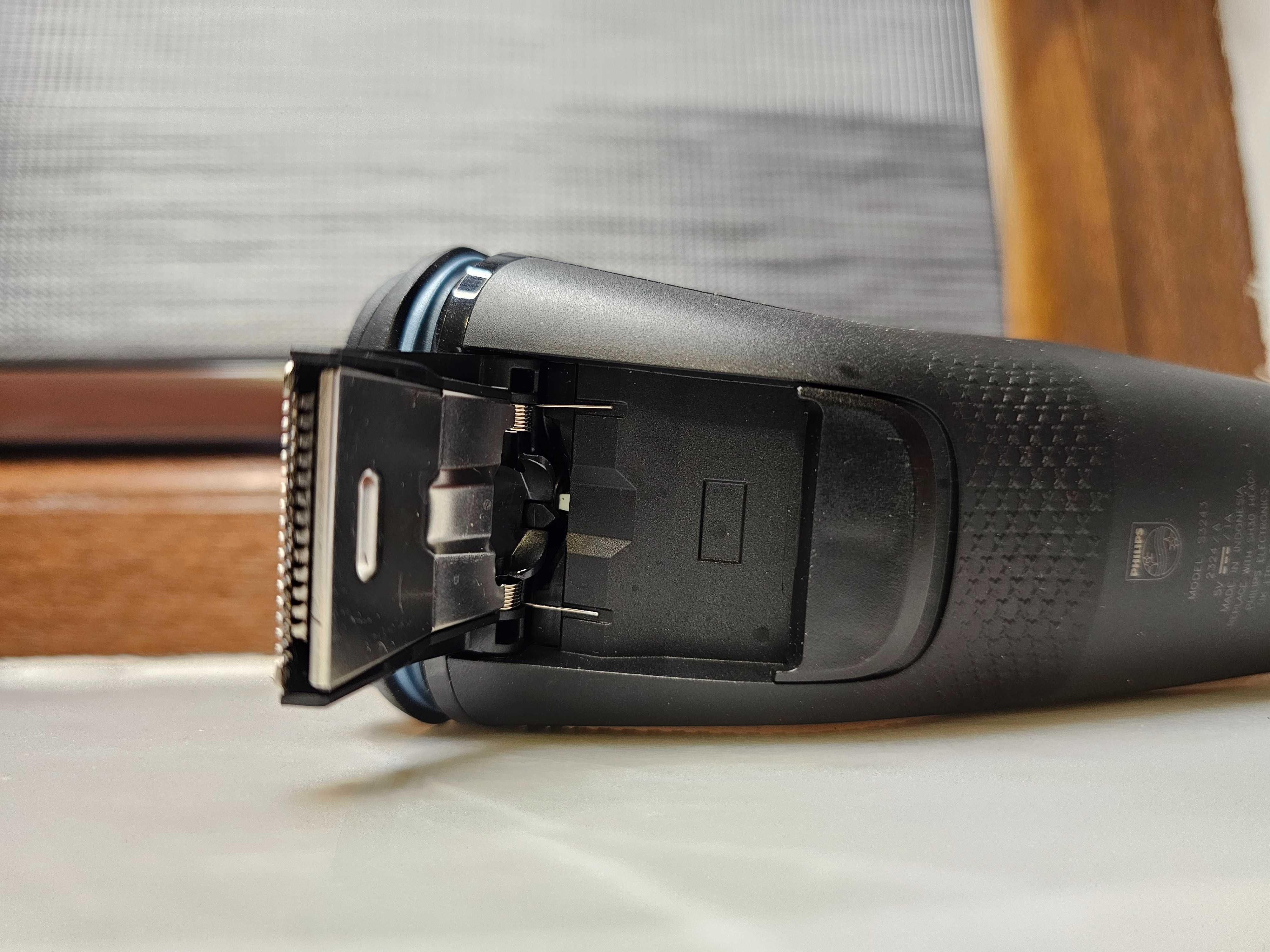 Самобръсначка Philips Shaver Series 3000 S3144/00,