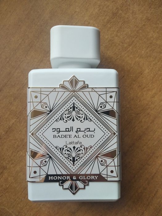 Арабски парфюм Lattafa Bade’e Al Oud Honor & Glory