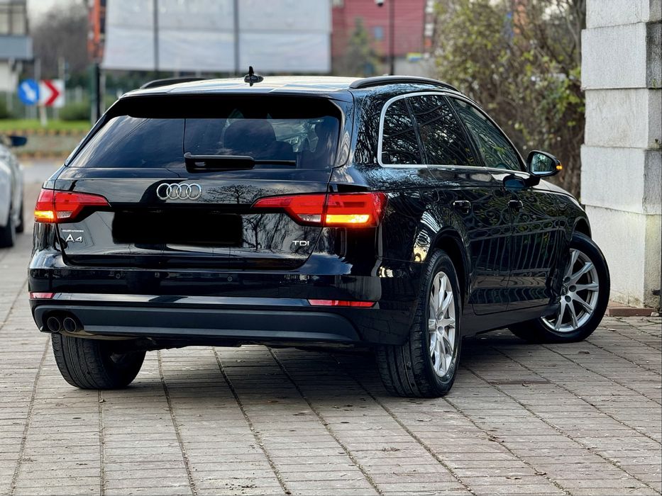 Vand/Schimb Audi A4 2017~Ceasuri Digitale~Panoramic~190CP