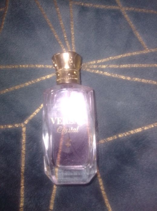 Продам духи от Versal