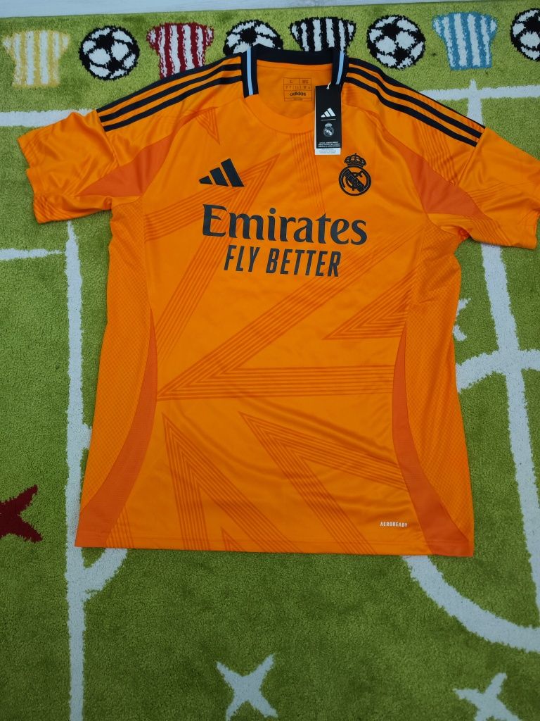 Фланелка Adidas Real Madrid 2024/25 away kit
