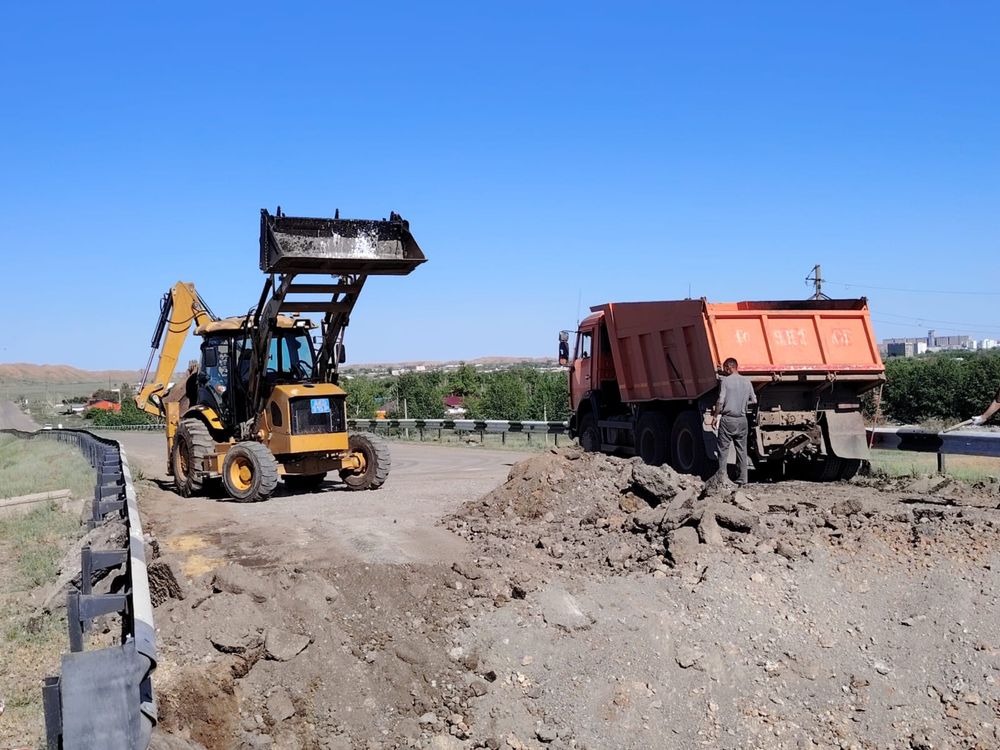 Продам трактор ZHONGYU FS-40-35