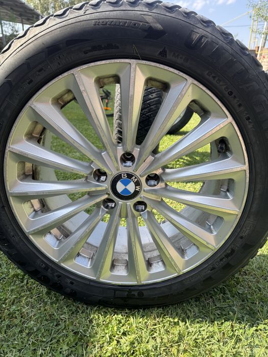 Продам диски с резиной от BMW 5/120 R18