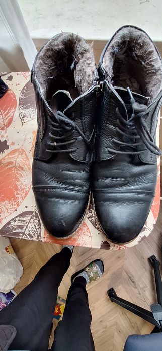Мъжки боти,ест.кожа,топли,номер 42