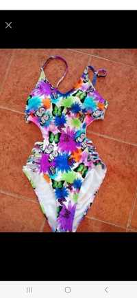 Costum de baie cu fluturași