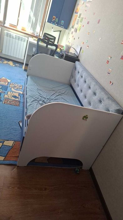 Продается детский гарнитур