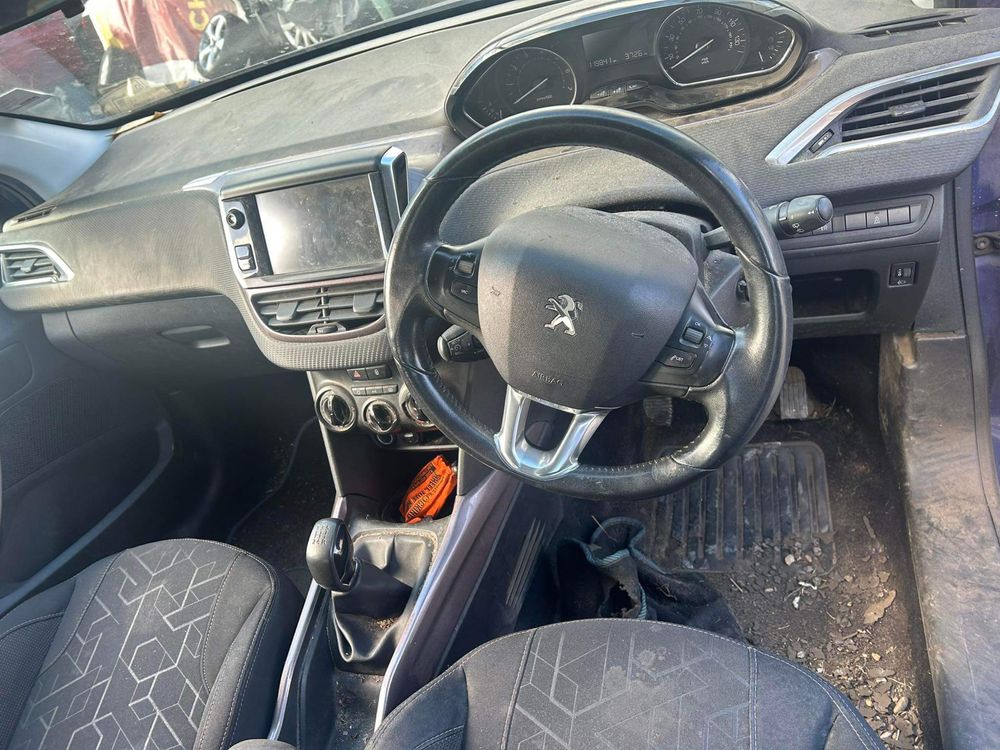 Peugeot 2008 Active 2015г 1.2 бензин НА ЧАСТИ