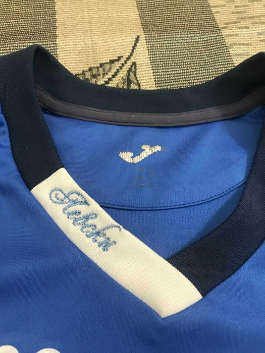 Тениска на Левски София от сезон 2015-2016г. (употребявана)