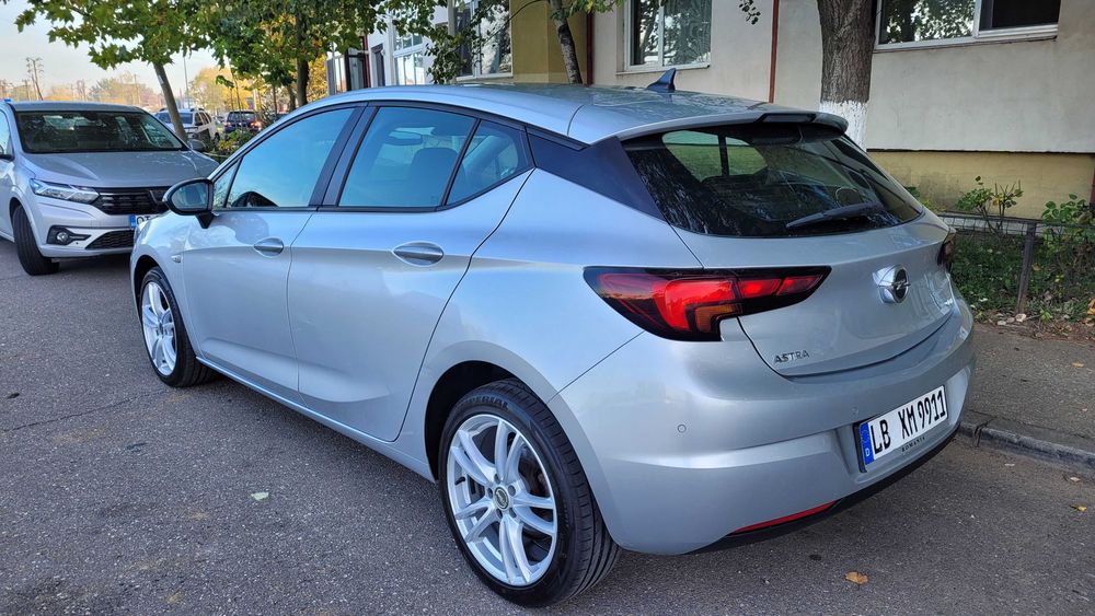 Opel Astra K Hatchback